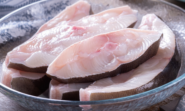 Atlantic Fresh Halibut Steaks